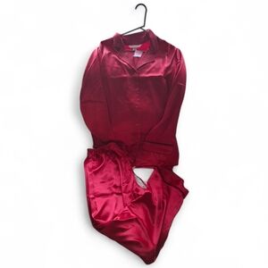 New Victoria’s VTG Secret Satin Long Sleeve Pajama Set Red SatinTrim Velvet LG